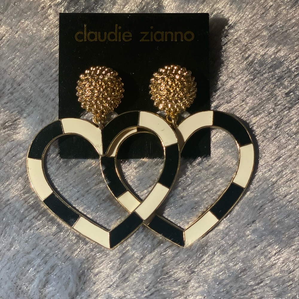 Forever 21 gold black&white heart shaped earrings